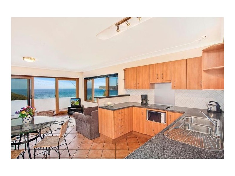 52 Tramway Road, North Avoca NSW 2260