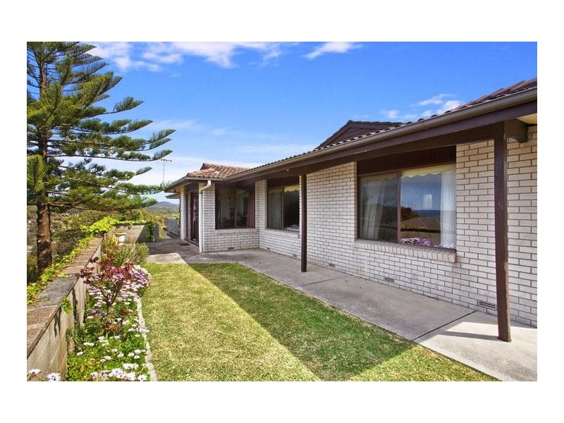 16 Circulo Drive, Copacabana NSW 2251