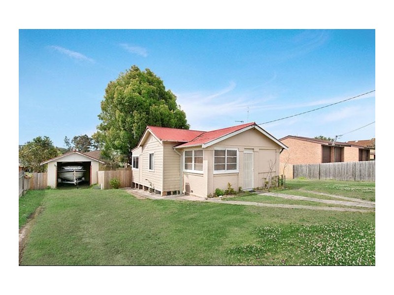 29 Brougham Street, East Gosford NSW 2250