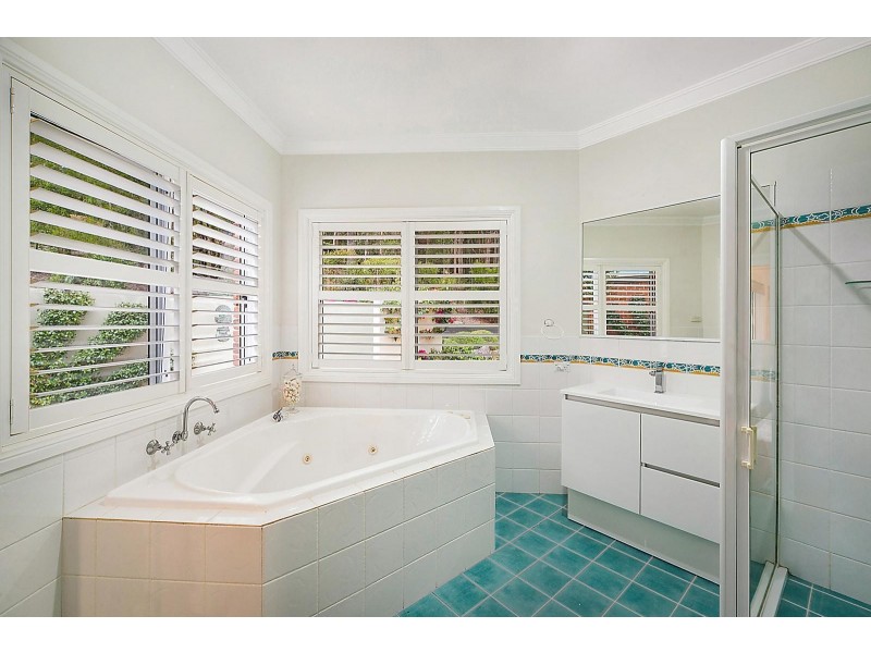 5 Avoca Valley Way, Kincumber NSW 2251