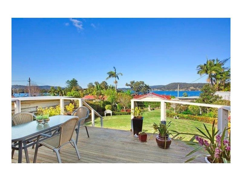 41 Albany Street, Point Frederick NSW 2250