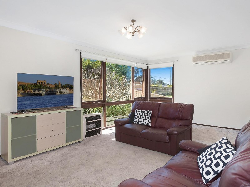 122 Old Gosford Road, Wamberal NSW 2260