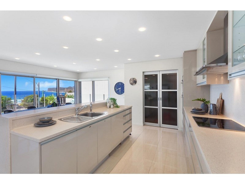 61 Tramway Road, North Avoca NSW 2260