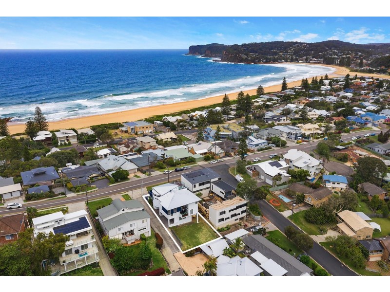 61 Tramway Road, North Avoca NSW 2260