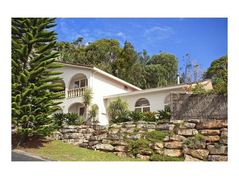 33 Noorong Avenue, Forresters Beach NSW 2260