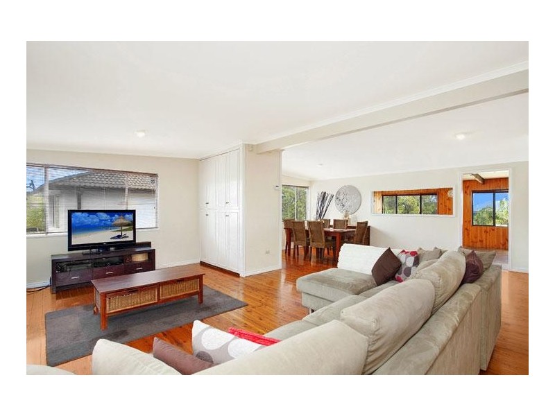 23 Heights Crescent, Wamberal NSW 2260