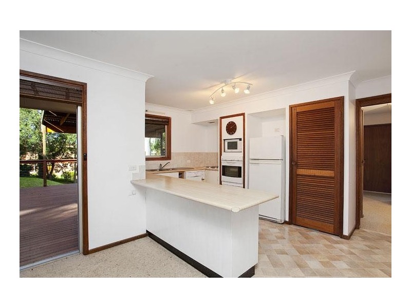 4 Somerset Close, Wamberal NSW 2260
