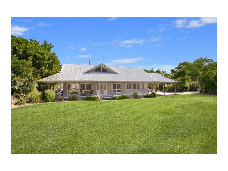 18 South Pacific Drive, Macmasters Beach NSW 2251