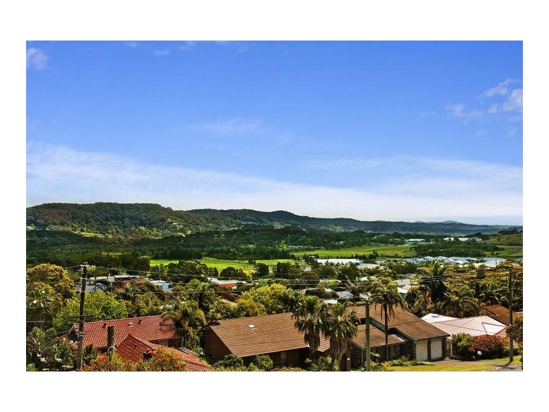 23 Lowanna Avenue, Forresters Beach NSW 2260
