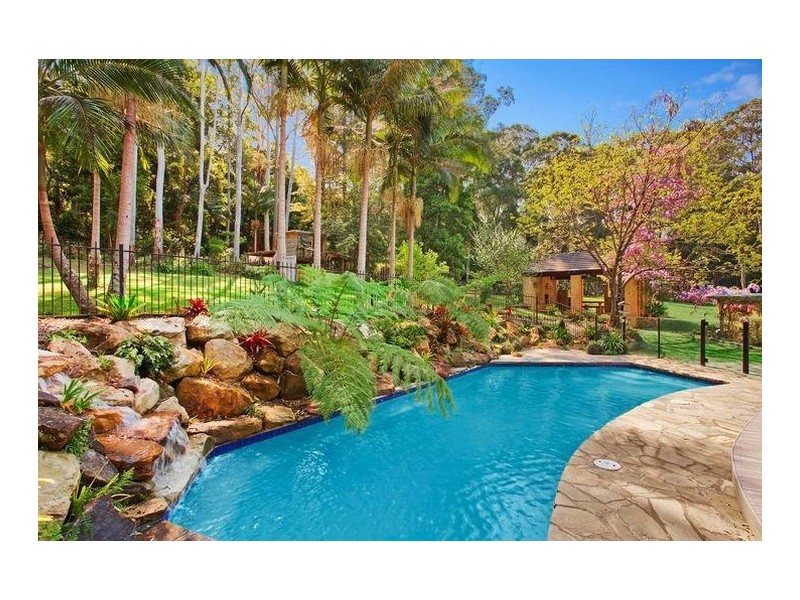 16 Blue Gum Close, Matcham NSW 2250