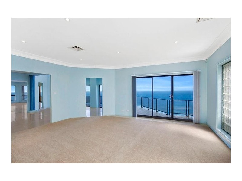 31 North Scenic Road, Forresters Beach NSW 2260