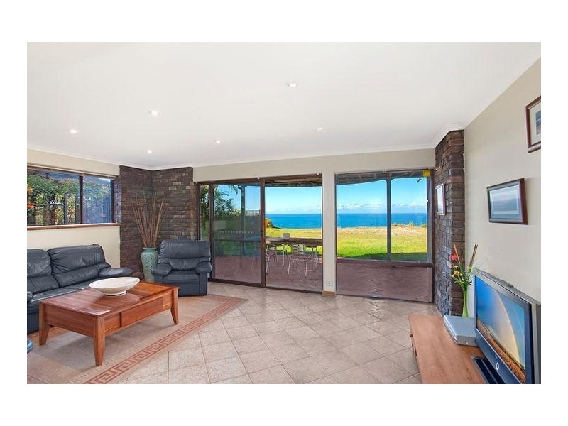 34 Kalakau Avenue, Forresters Beach NSW 2260