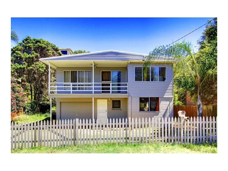 21 Elgata Avenue, North Avoca NSW 2260