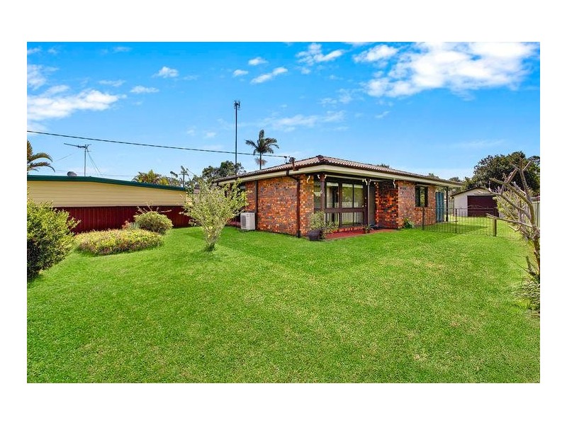 6 Paringa Avenue, Davistown NSW 2251