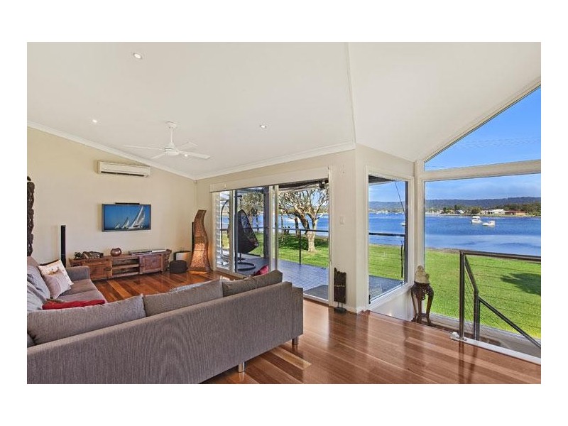 11 Paringa Avenue, Davistown NSW 2251