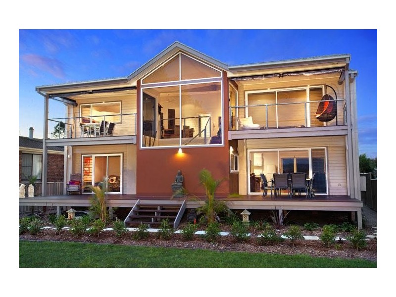 11 Paringa Avenue, Davistown NSW 2251