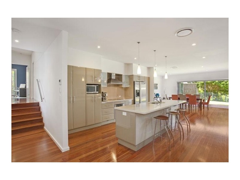 29 Lake Street, North Avoca NSW 2260