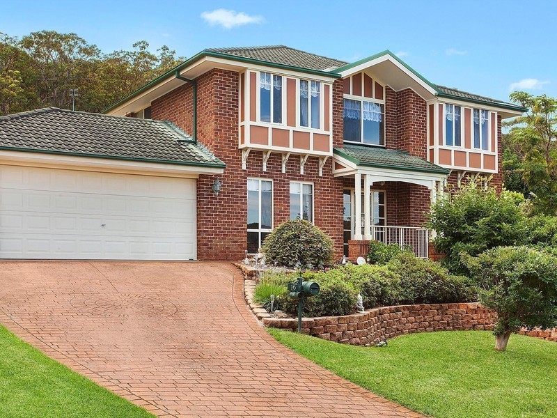 16 Day Dawn Place, Erina NSW 2250