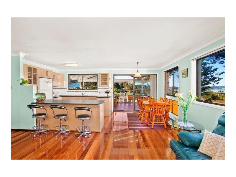 4 Jacaranda Crescent, Tascott NSW 2250