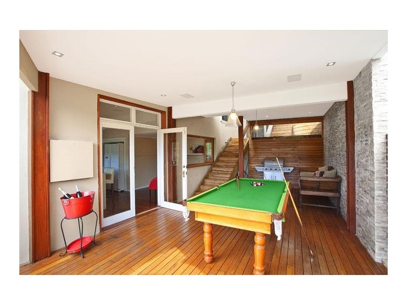 32 Carolina Park Road, Avoca Beach NSW 2251
