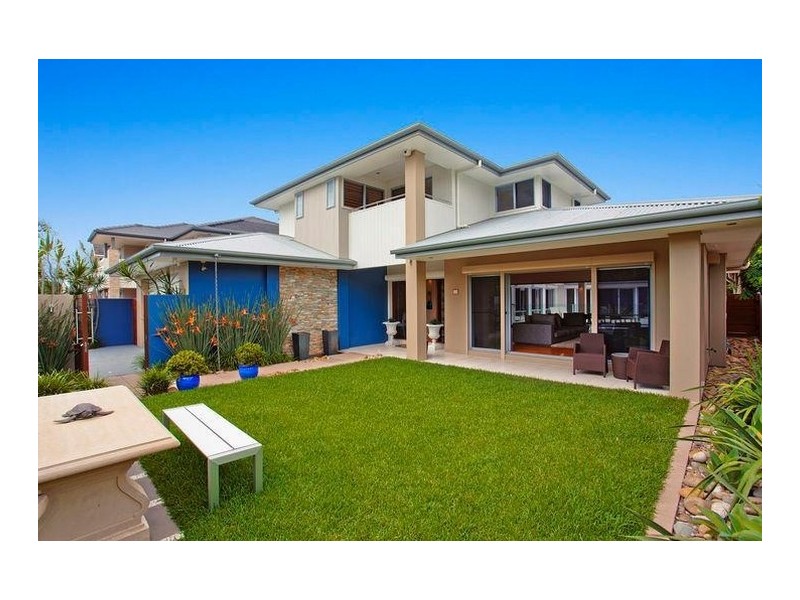 13 View Street, North Avoca NSW 2260