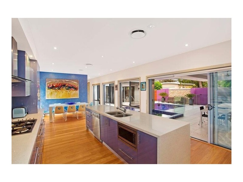 13 View Street, North Avoca NSW 2260