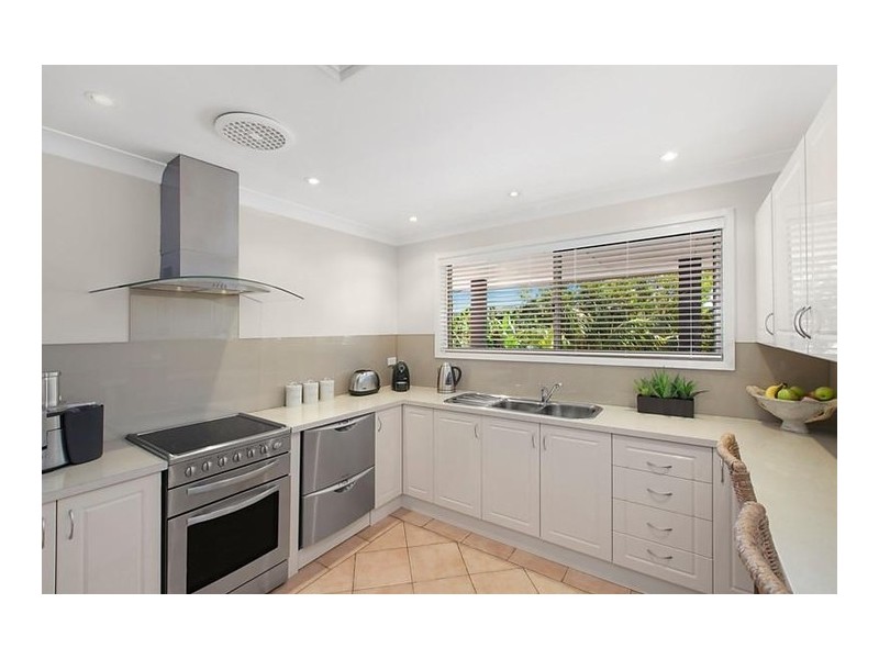 23 Joan Street, Forresters Beach NSW 2260