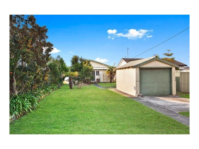 60 Shelly Beach Road, Empire Bay NSW 2257