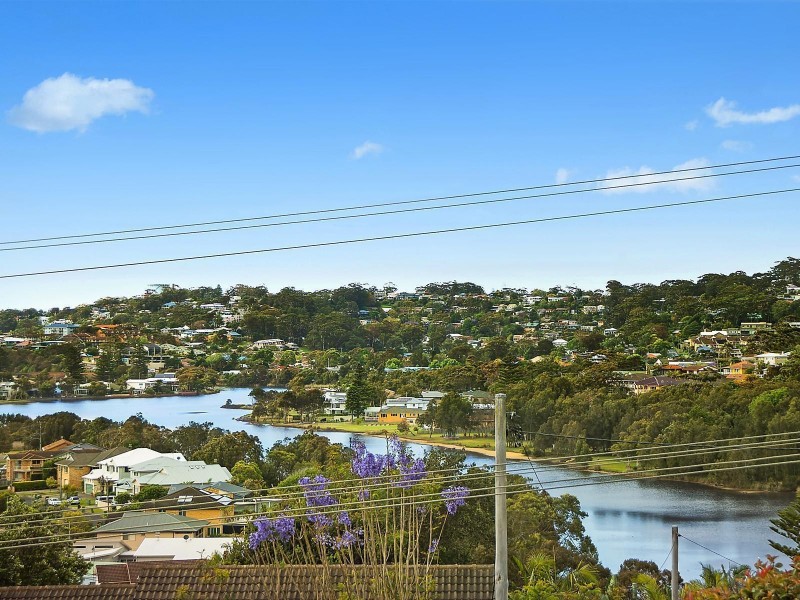 2 The Brow, Wamberal NSW 2260