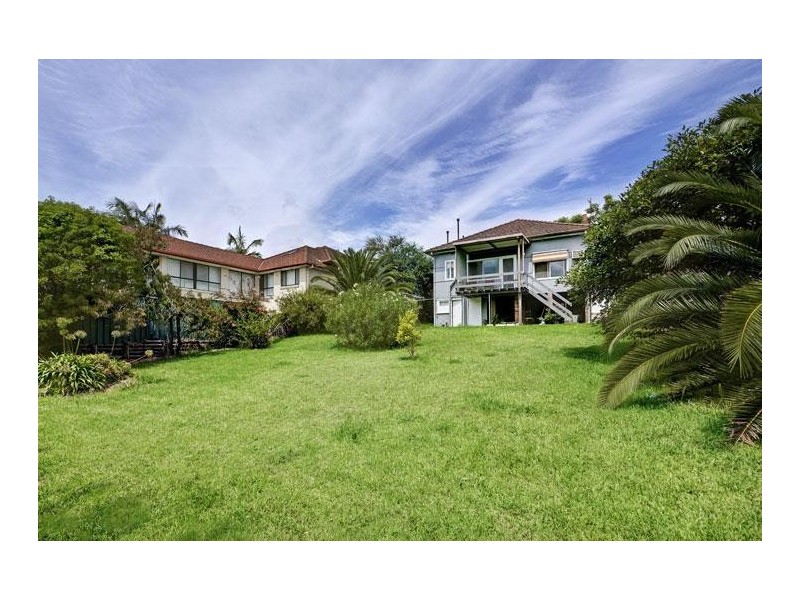 8 Java Street, Point Frederick NSW 2250