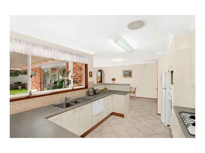 5 James Sea Drive, Green Point NSW 2251