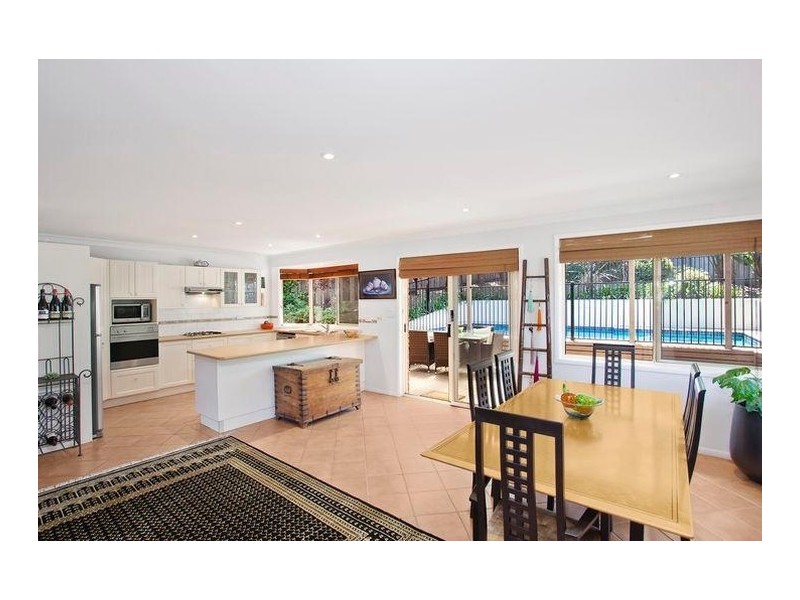 15 Canterbury Close, Terrigal NSW 2260