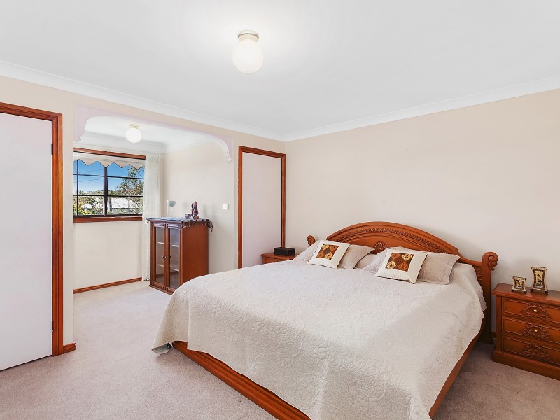 13 Lowanna Avenue, Forresters Beach NSW 2260