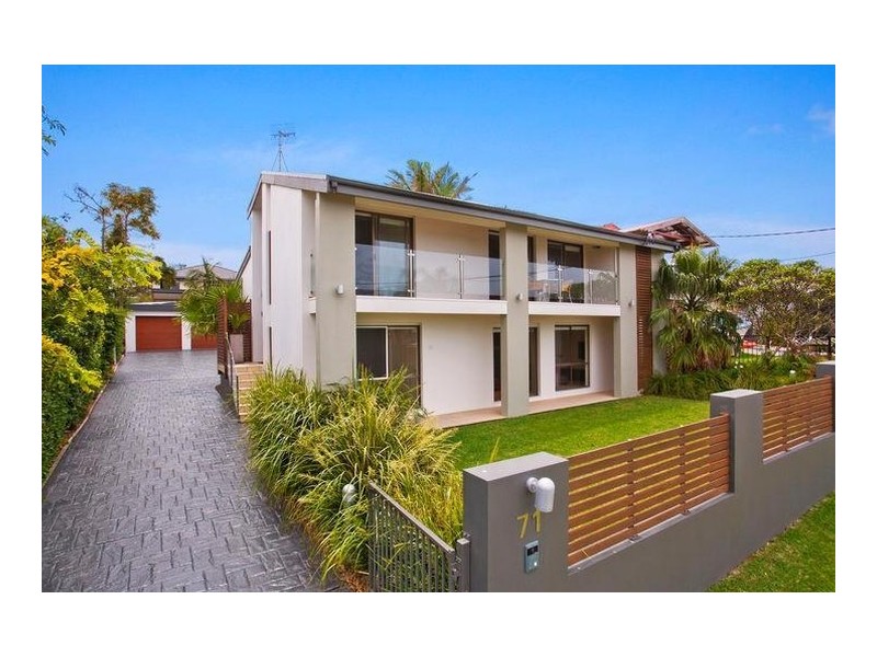 71 Blue Bell Drive, Wamberal NSW 2260