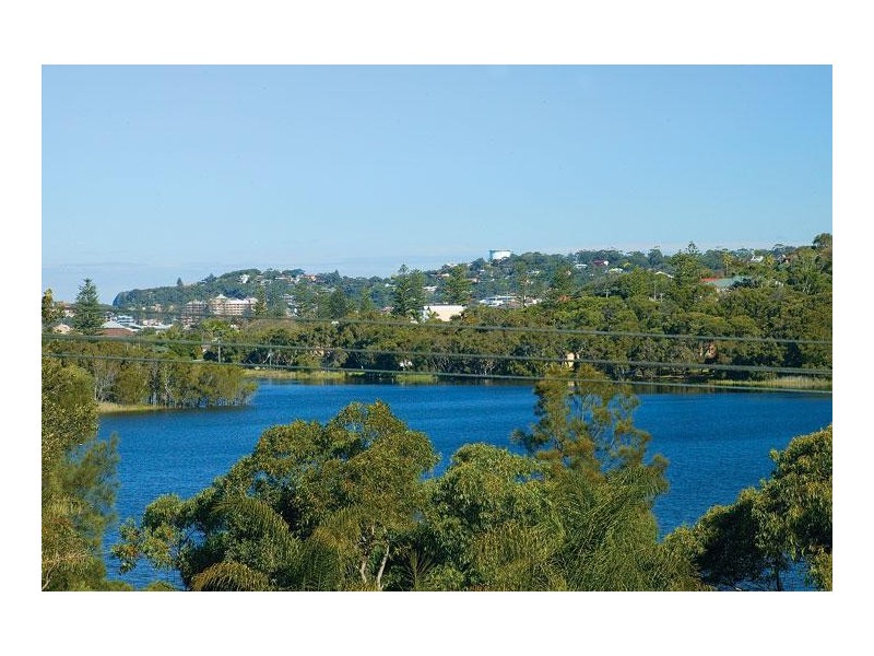 71 Blue Bell Drive, Wamberal NSW 2260