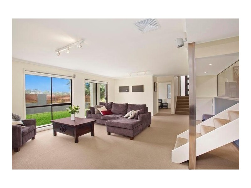 71 Blue Bell Drive, Wamberal NSW 2260