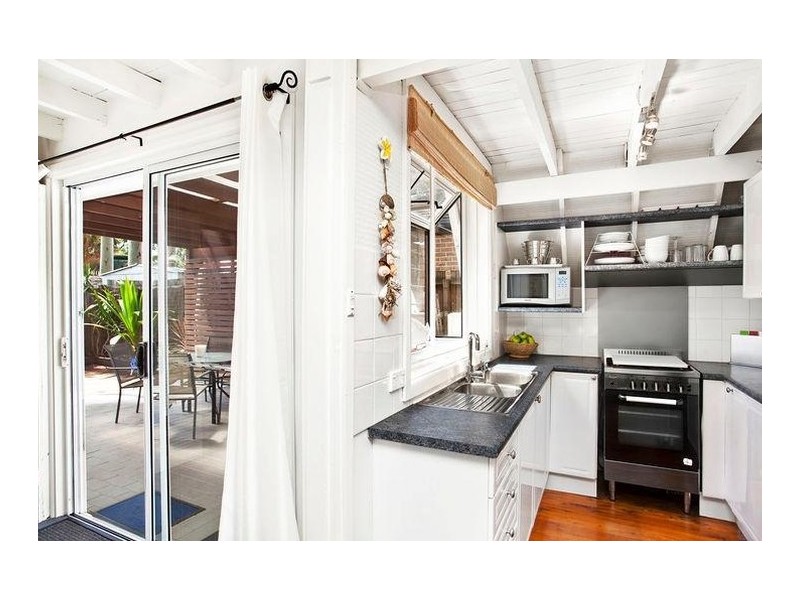 837 The Entrance Road, Wamberal NSW 2260