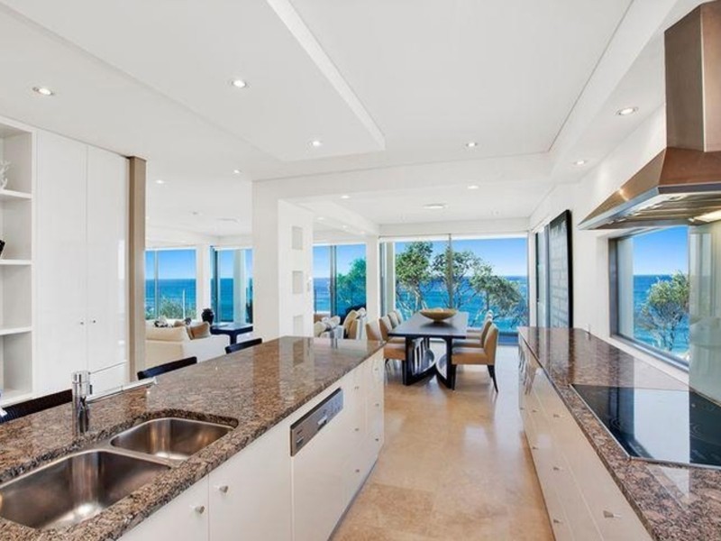 14 South Scenic Road, Forresters Beach NSW 2260