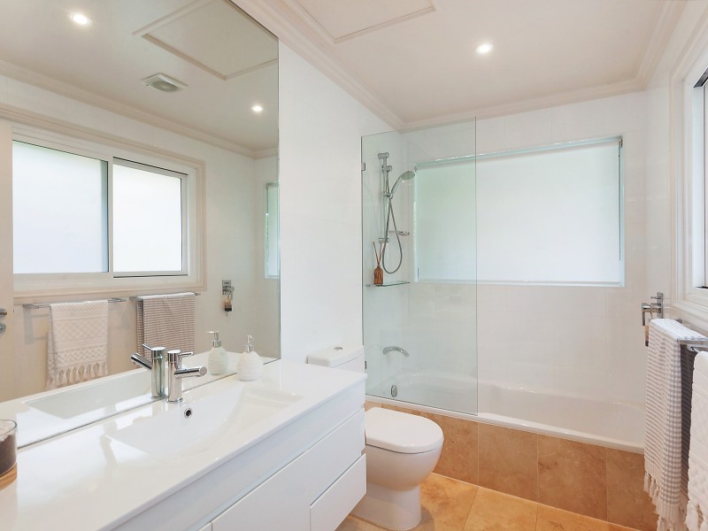 66 Avoca Drive, Avoca Beach NSW 2251