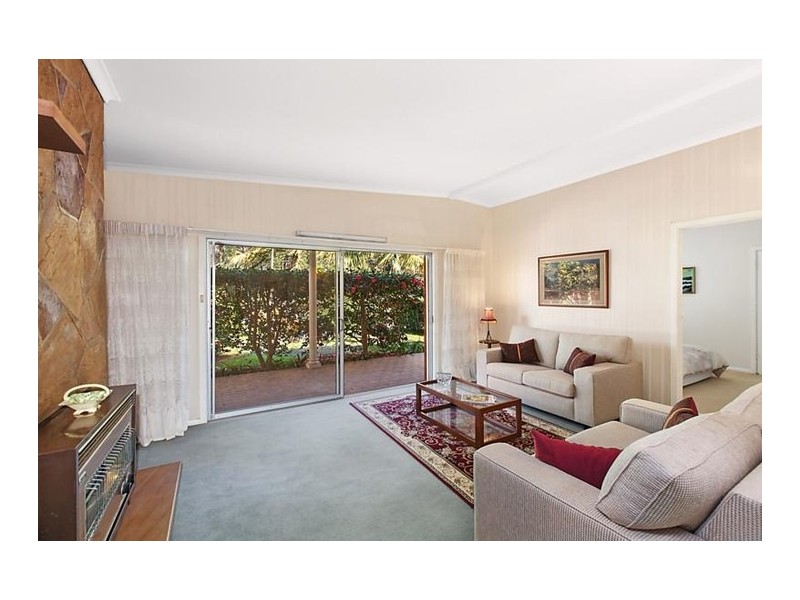 16 Parkside Avenue, Bateau Bay NSW 2261