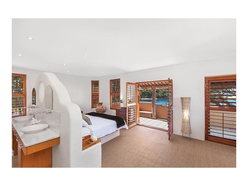 11 Remembrance Drive, Wamberal NSW 2260