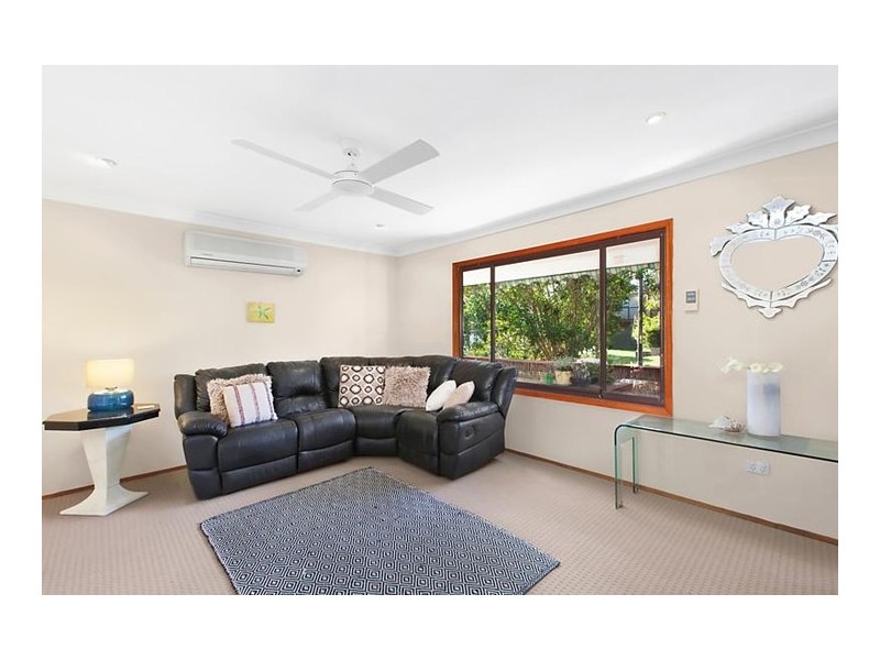 8 Llewellyn Street, Saratoga NSW 2251