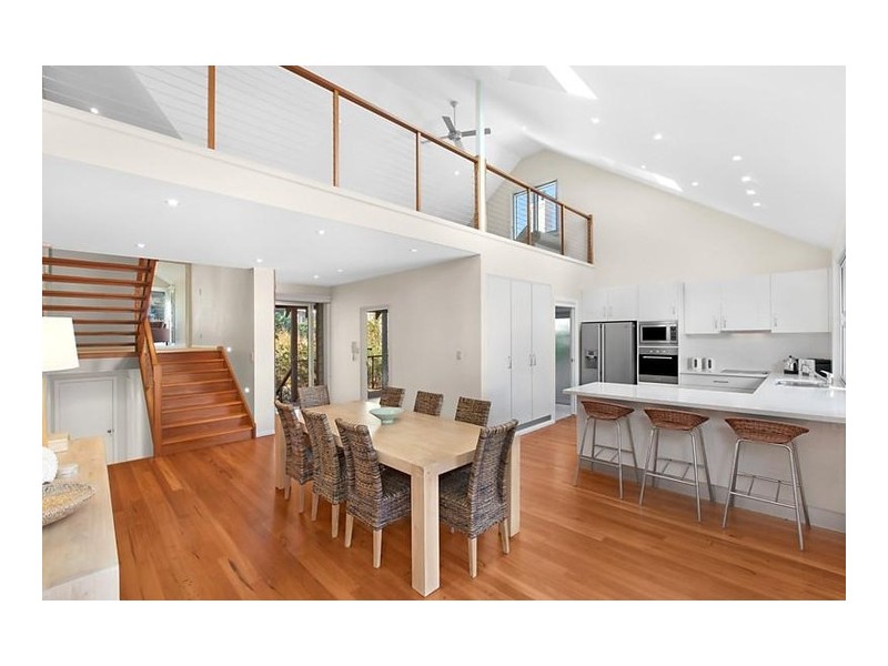 12 Elgata Avenue, North Avoca NSW 2260