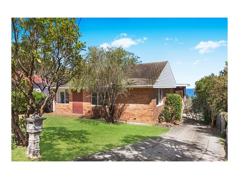 34 McGee Avenue, Wamberal NSW 2260