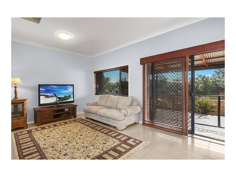 19 Robusta Close, Erina NSW 2250