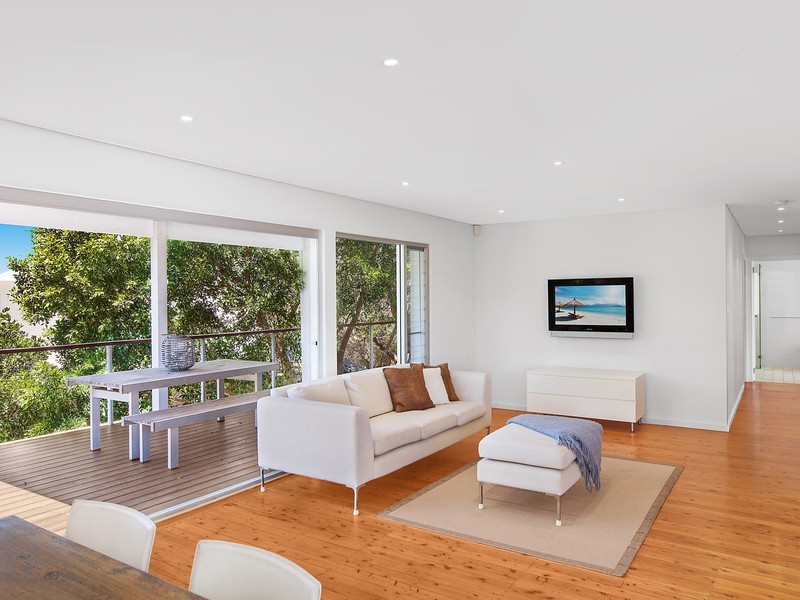 27 Tudibaring Parade, Macmasters Beach NSW 2251
