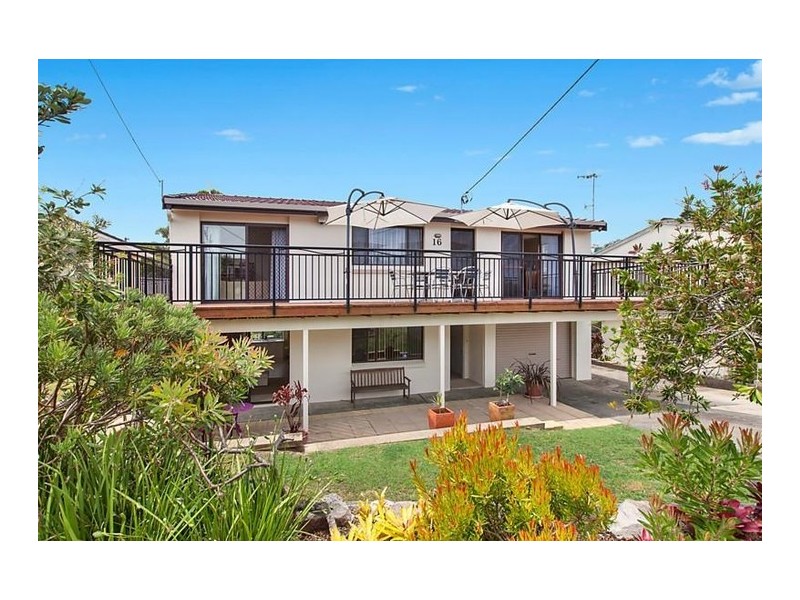 16 Boos Road, Forresters Beach NSW 2260