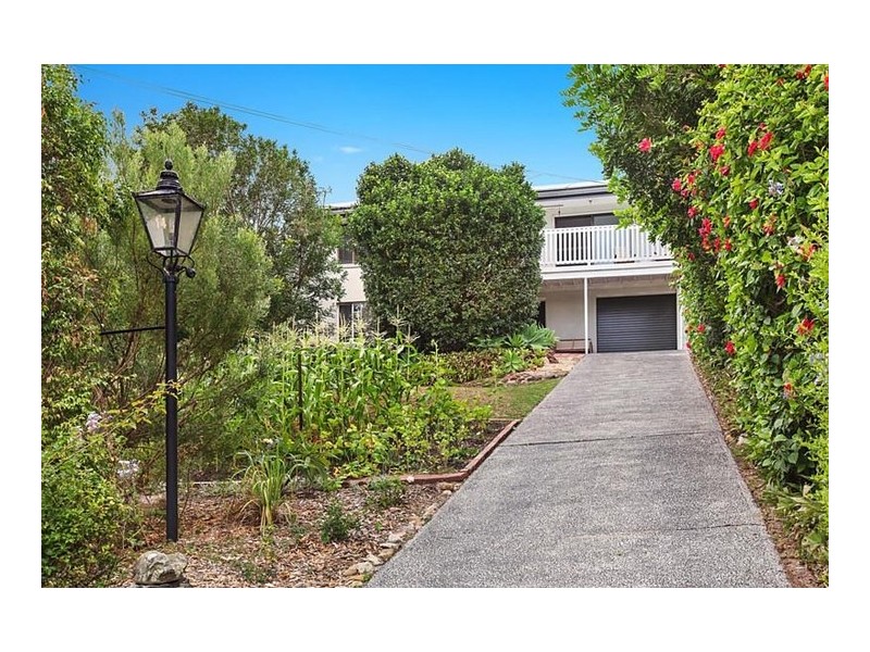 14 Kipling Drive, Bateau Bay NSW 2261