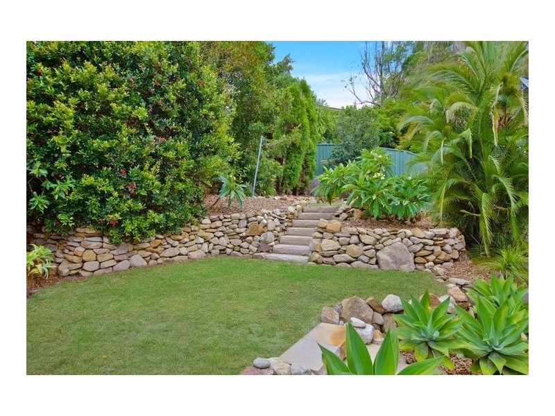 14 Kipling Drive, Bateau Bay NSW 2261