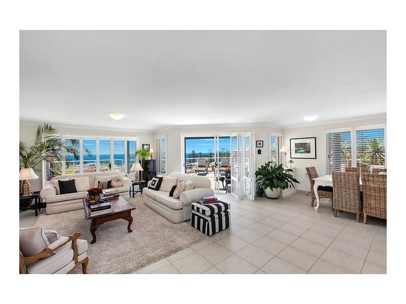 2/34 Campbell Crescent, Terrigal NSW 2260